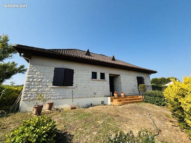 Maison 9 pièces 165 m²