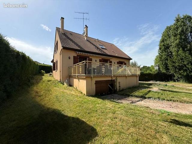 Maison 9 pièces 165 m²