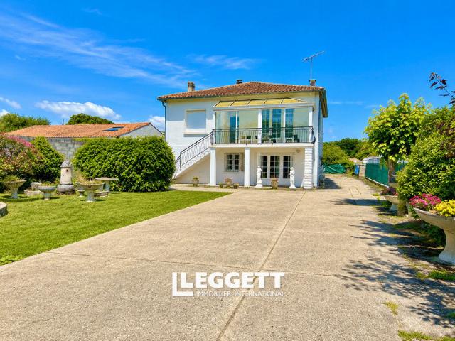Maison 9 pièces 166 m²