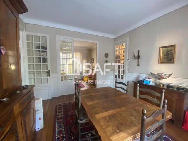 Maison 9 pièces 166 m²