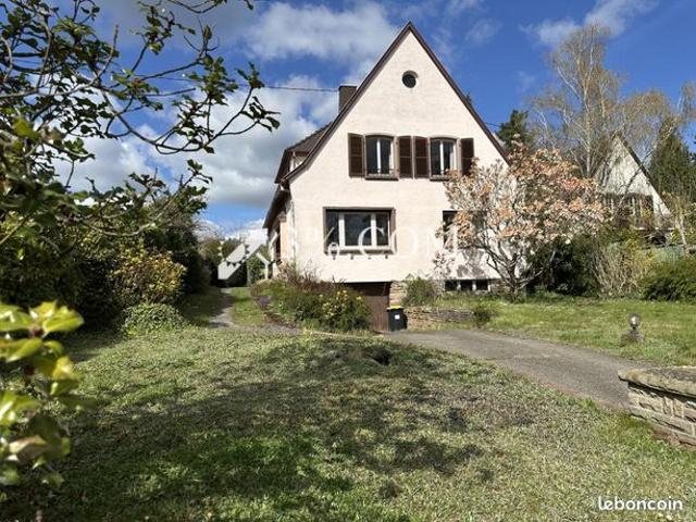 Maison 9 pièces 166 m²