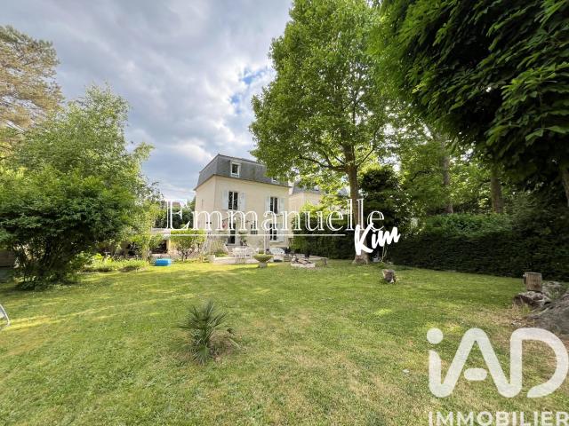 Maison 9 pièces 166 m²