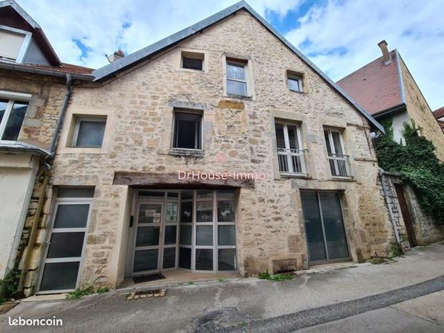 Maison 9 pièces 167 m²