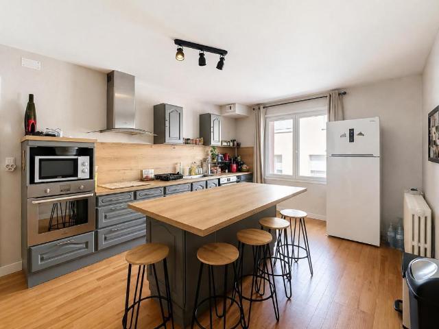 Maison 9 pièces 167 m²