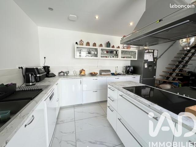 Maison 9 pièces 160 m²