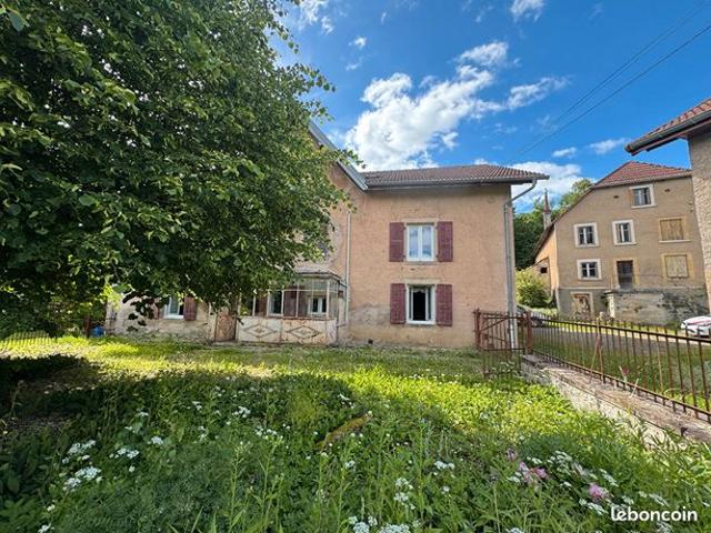 Maison 9 pièces 160 m²