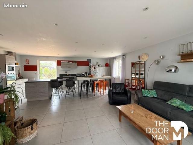 Maison 9 pièces 160 m²