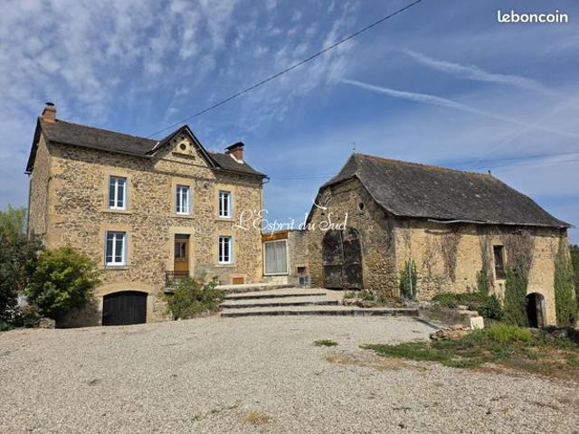 Propriété 9 pièces 161 m²
