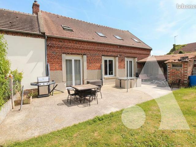 Maison 9 pièces 161 m²