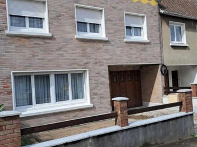 Maison 9 pièces 161 m²