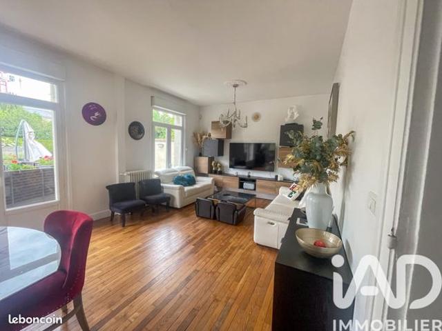 Maison 9 pièces 162 m²