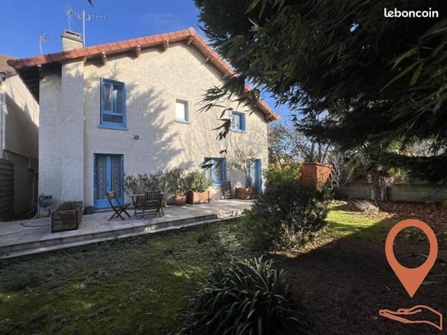 Maison 9 pièces 162 m²