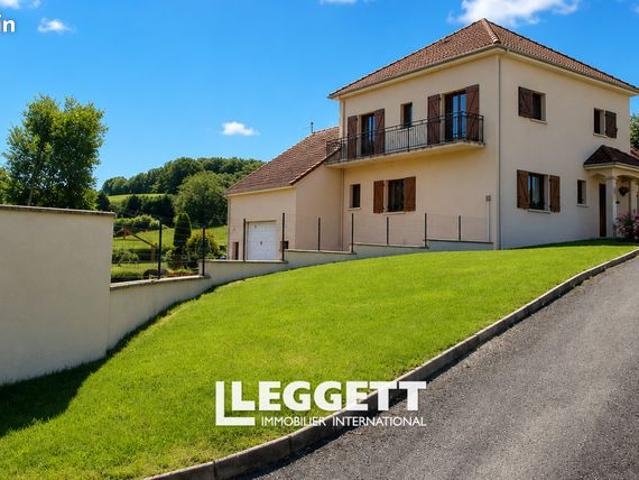 Maison 9 pièces 163 m²