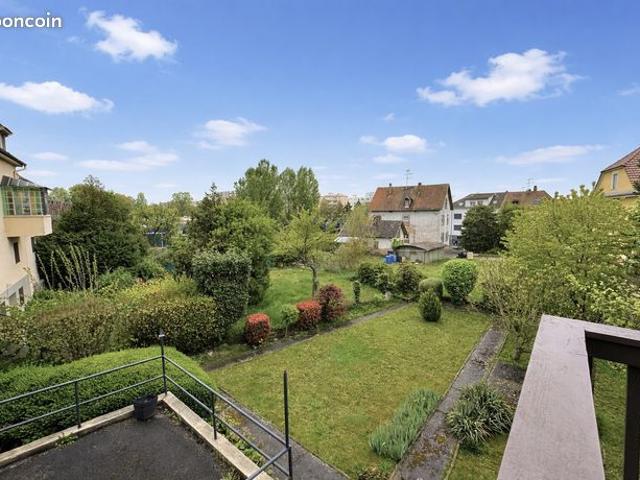 Maison 9 pièces 163 m²
