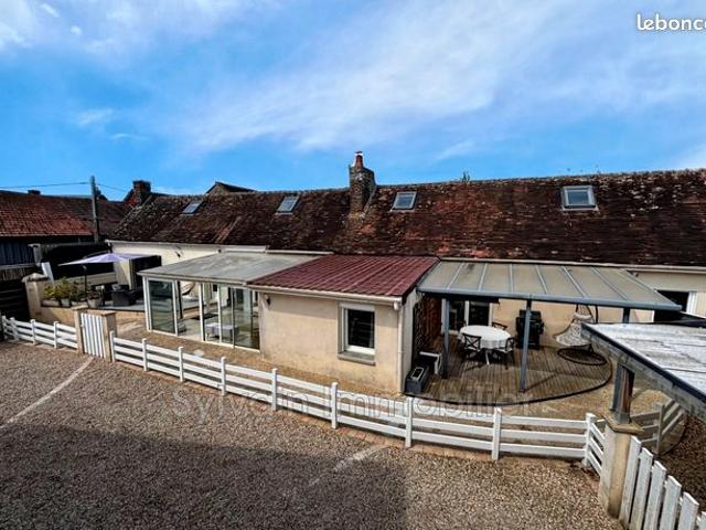 Maison 9 pièces 174 m²