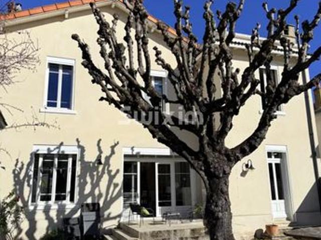 Maison 9 pièces 174 m²