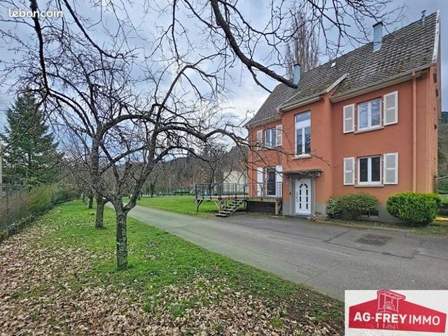 Maison 9 pièces 174 m²
