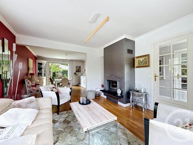 Maison 9 pièces 175 m²