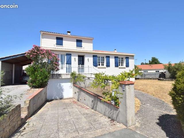 Maison 9 pièces 175 m²