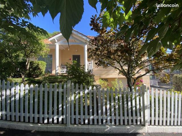 Maison 9 pièces 175 m²