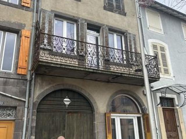 Maison 9 pièces 175 m²
