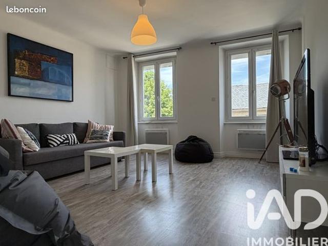 Maison 9 pièces 175 m²
