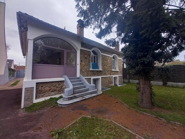 Maison 9 pièces 175 m²