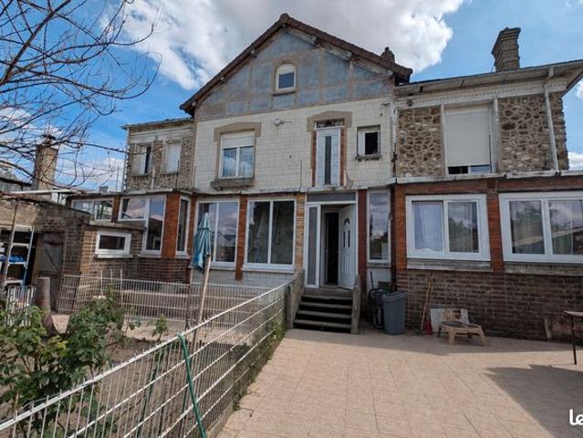 Maison 9 pièces 175 m²