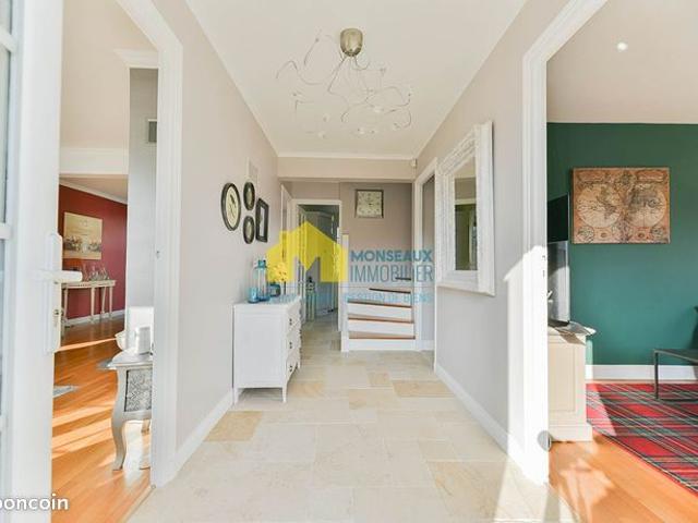 Maison 9 pièces 175 m²