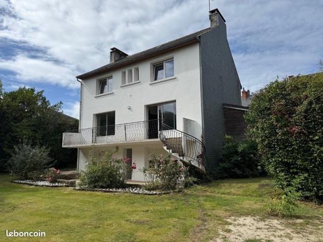 Maison 9 pièces 176 m²