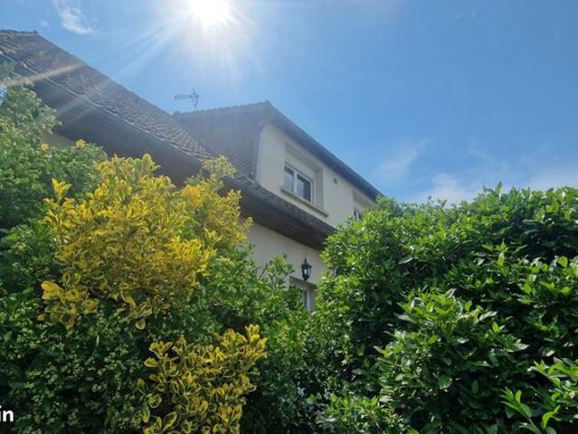 Maison 9 pièces 176 m²