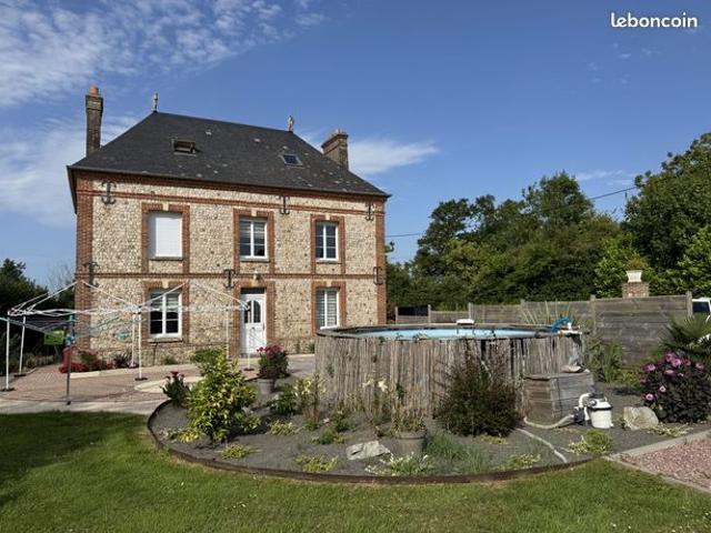 Maison 9 pièces 176 m²