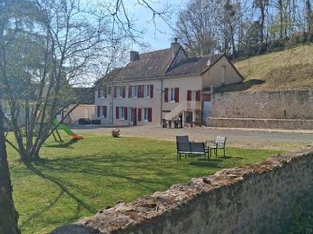 Maison 9 pièces 176 m²