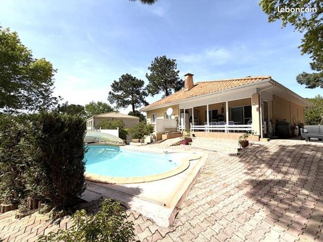 Maison 9 pièces 177 m²