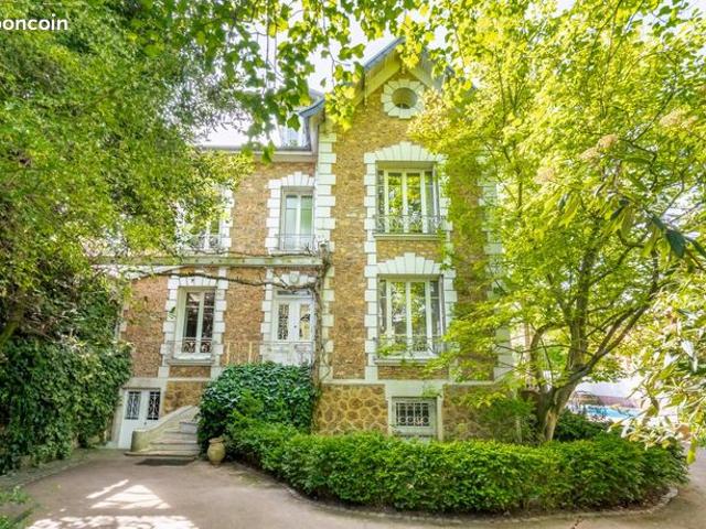 Maison 9 pièces 177 m²