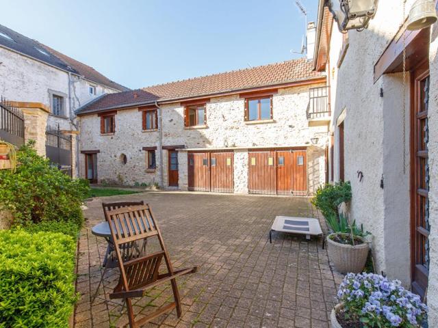 Maison 9 pièces 177 m²