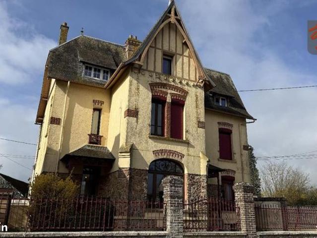 Maison 9 pièces 179 m²