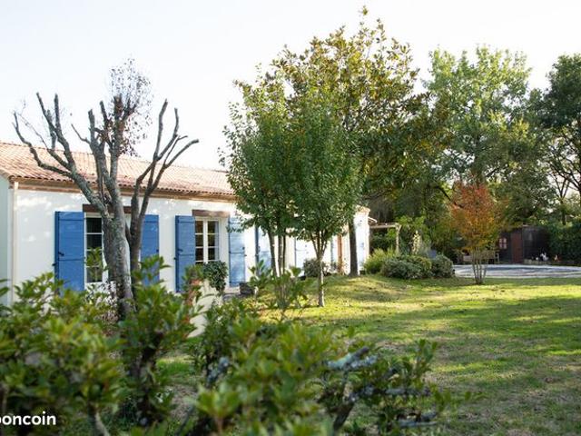 Maison 9 pièces 179 m²
