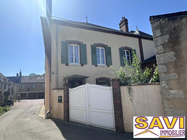 Maison 9 pièces 179 m²