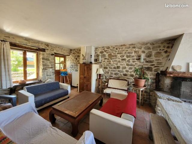 Maison 9 pièces 170 m²