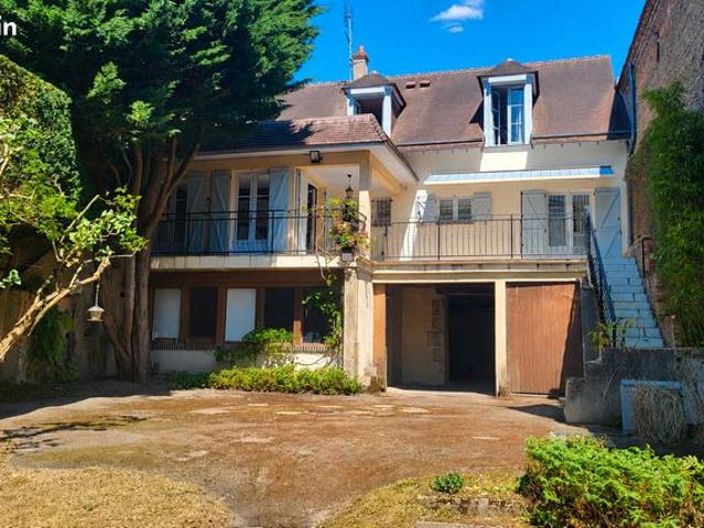 Maison 9 pièces 170 m²