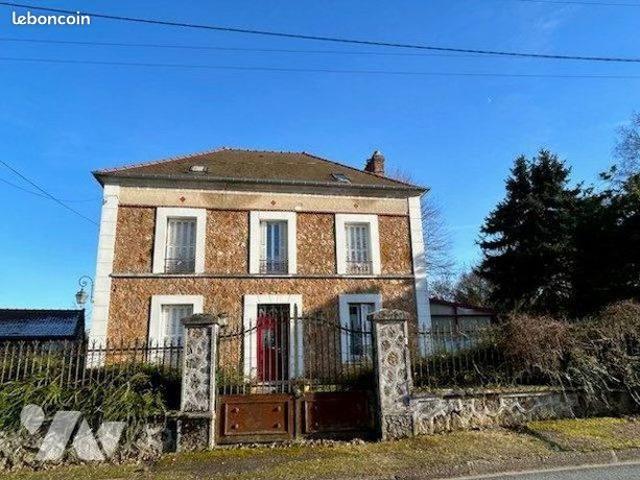 Maison 9 pièces 170 m²