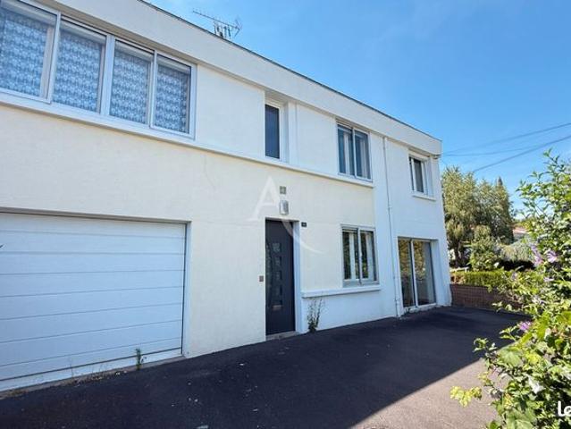 Maison 9 pièces 170 m²