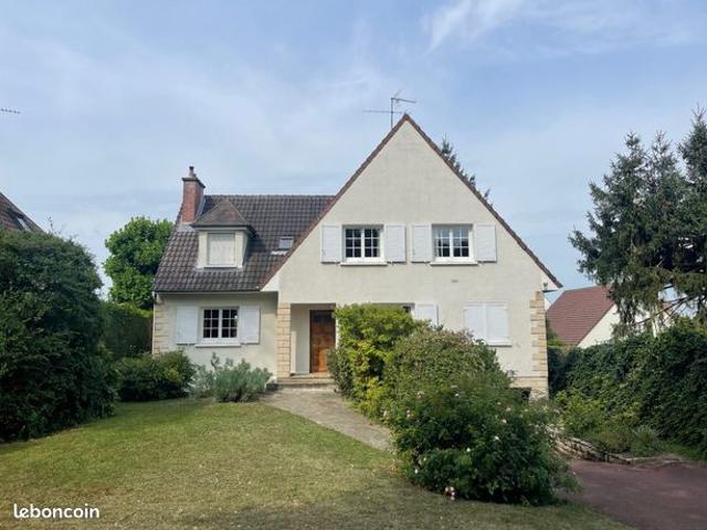 Maison 9 pièces 170 m²