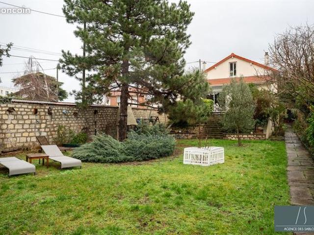 Maison 9 pièces 170 m²