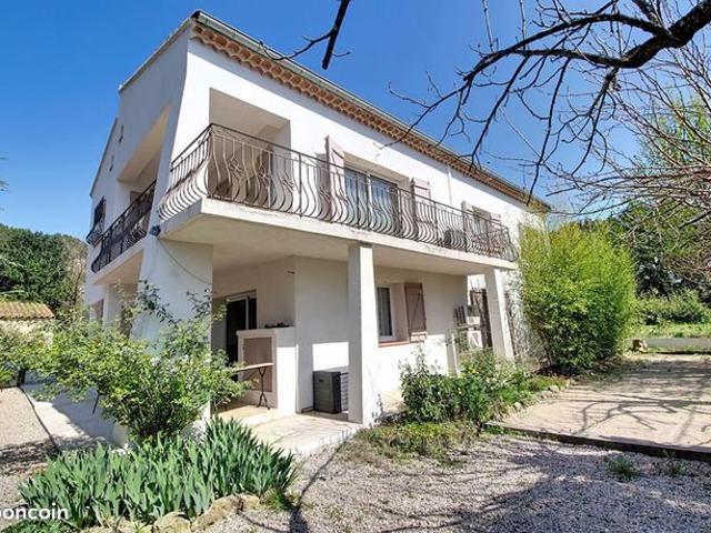 Maison 9 pièces 170 m²