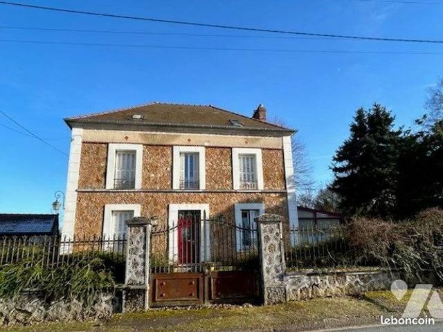 Maison 9 pièces 170 m²