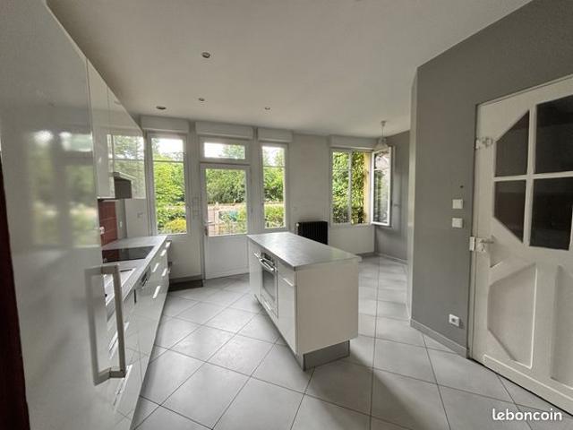 Maison 9 pièces 170 m²