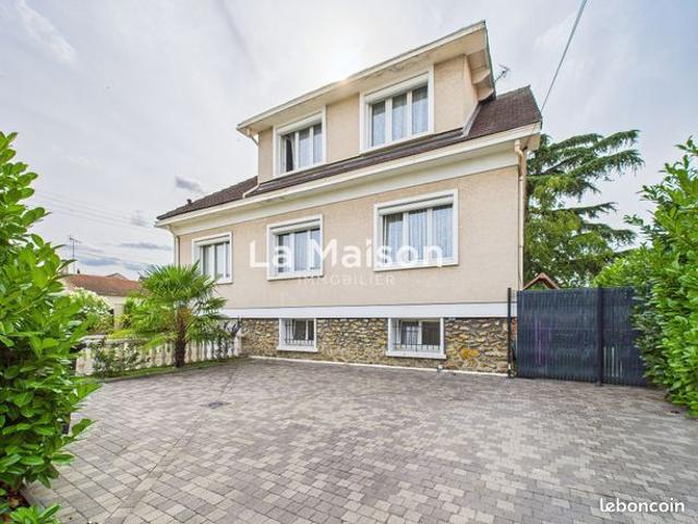 Maison 9 pièces 170 m²