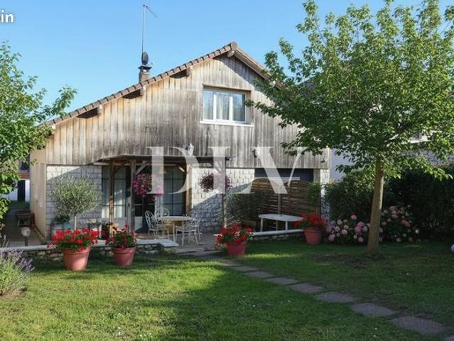 Maison 9 pièces 170 m²